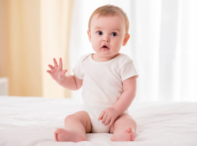 Why Is My Baby Squirming While Breastfeeding? An Aussie Mum’s Guide to Settling Your Bub